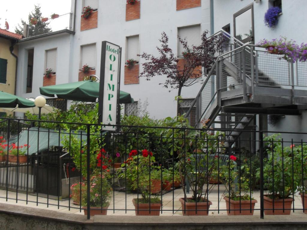 Albergo Ristorante Olimpia 아바디아산살바토레 외부 사진