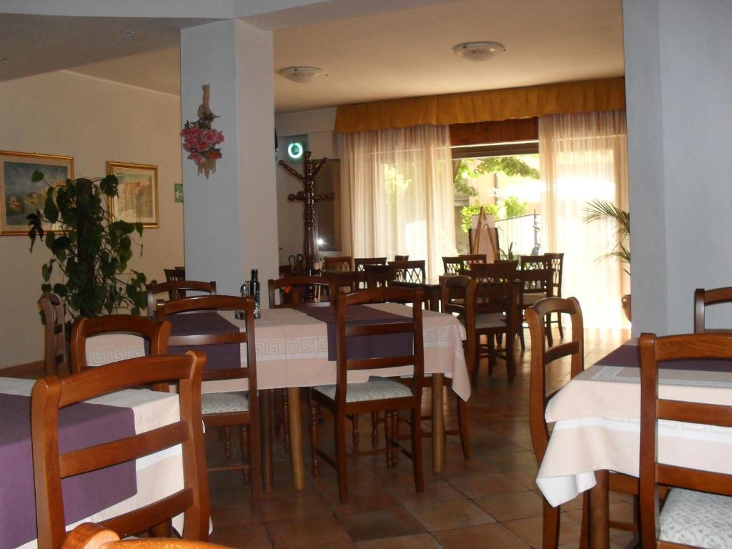 Albergo Ristorante Olimpia 아바디아산살바토레 외부 사진